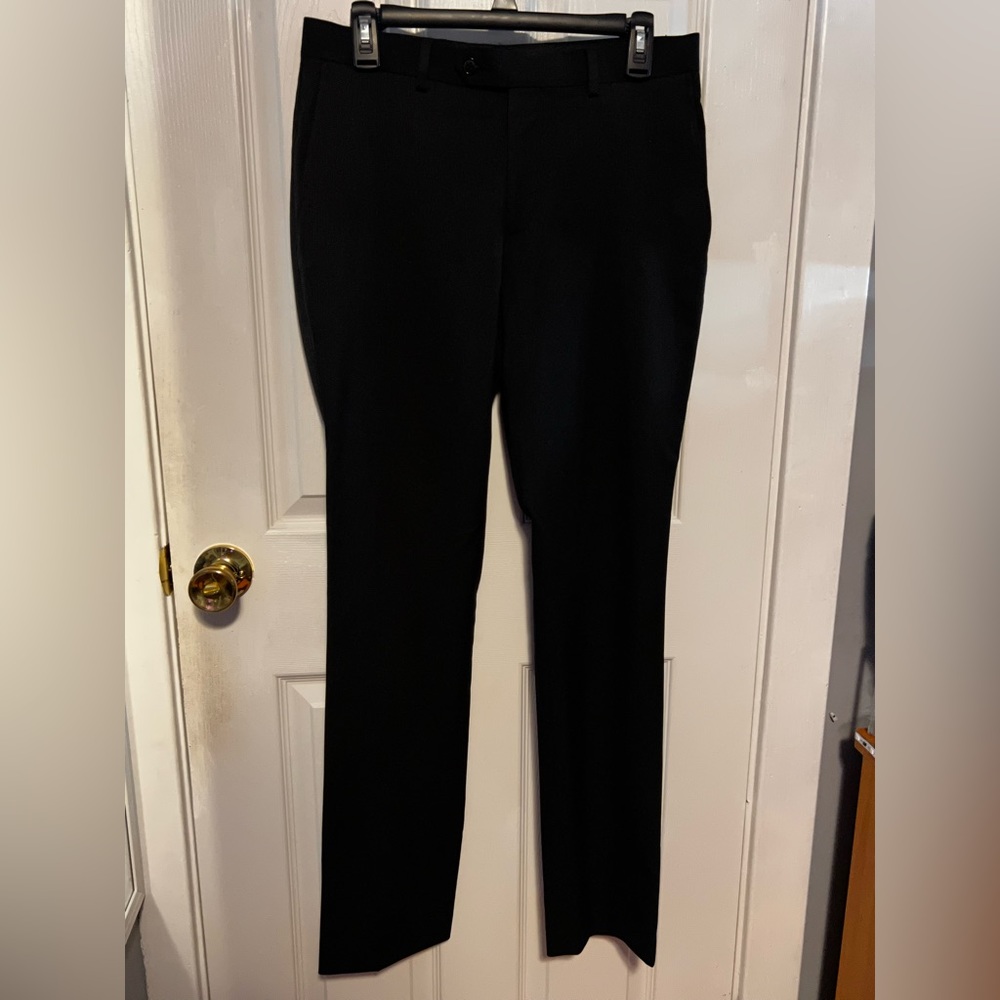 Apt 9 light pinstripe black dress pants 30x32
Suit is separate /bundle and save